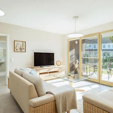 Apartment To Huus *