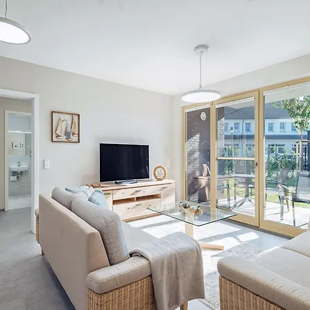 Apartment To Huus Born
